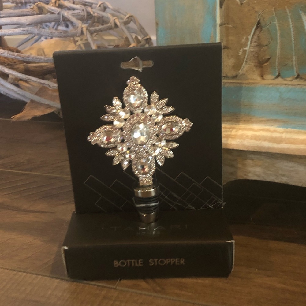 Bling bottle stopper